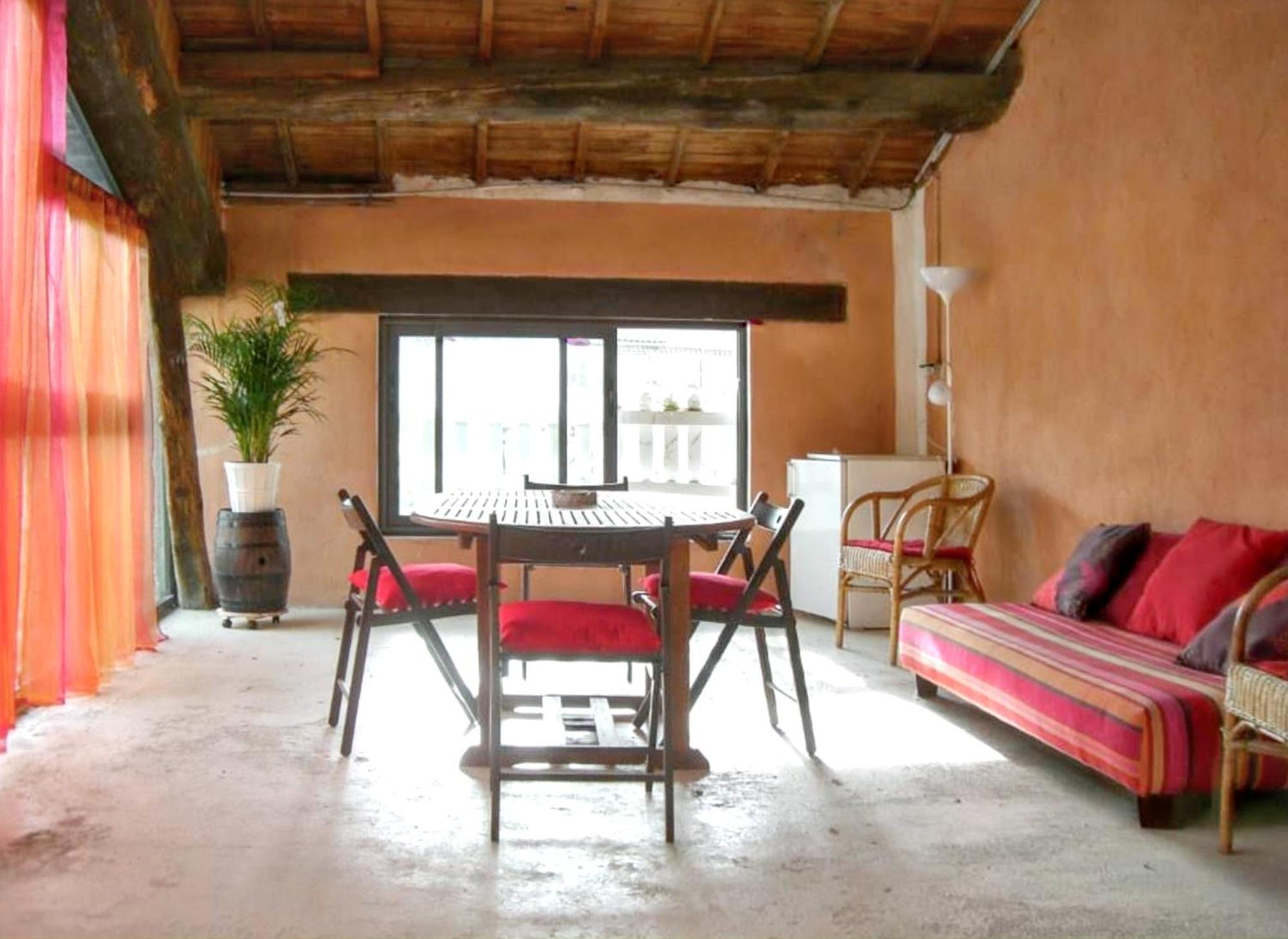 Maison Charmante Avec Terrasse Et Jardin A Noves Exterior foto